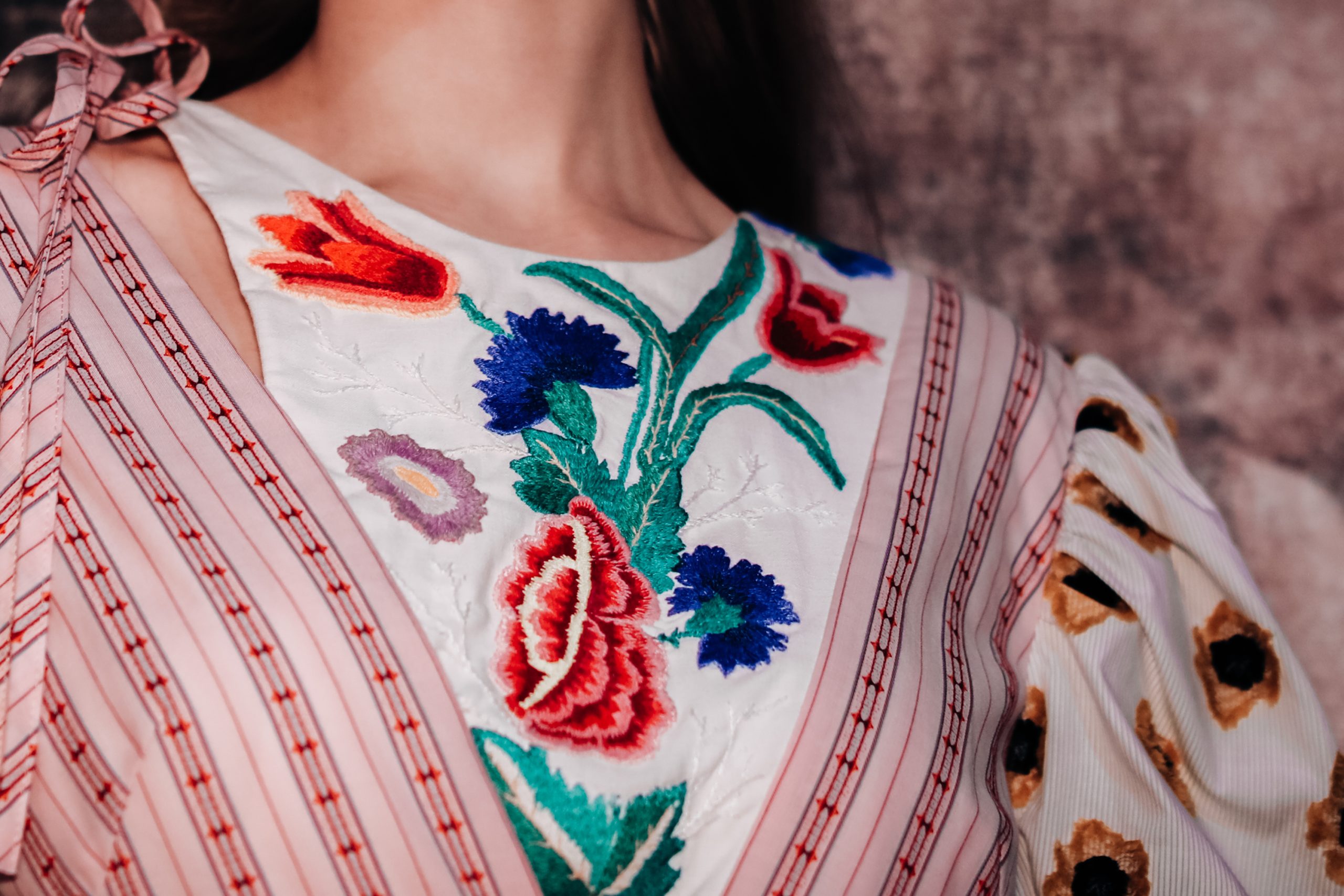 Female fashion details of pastel pink blouse with floral pattern Ornare auctor - Image 1